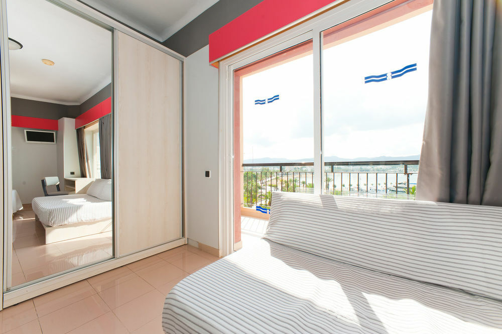 The Red Hotel By Ibiza Feeling - Adults Only San Antonio  Exterior photo