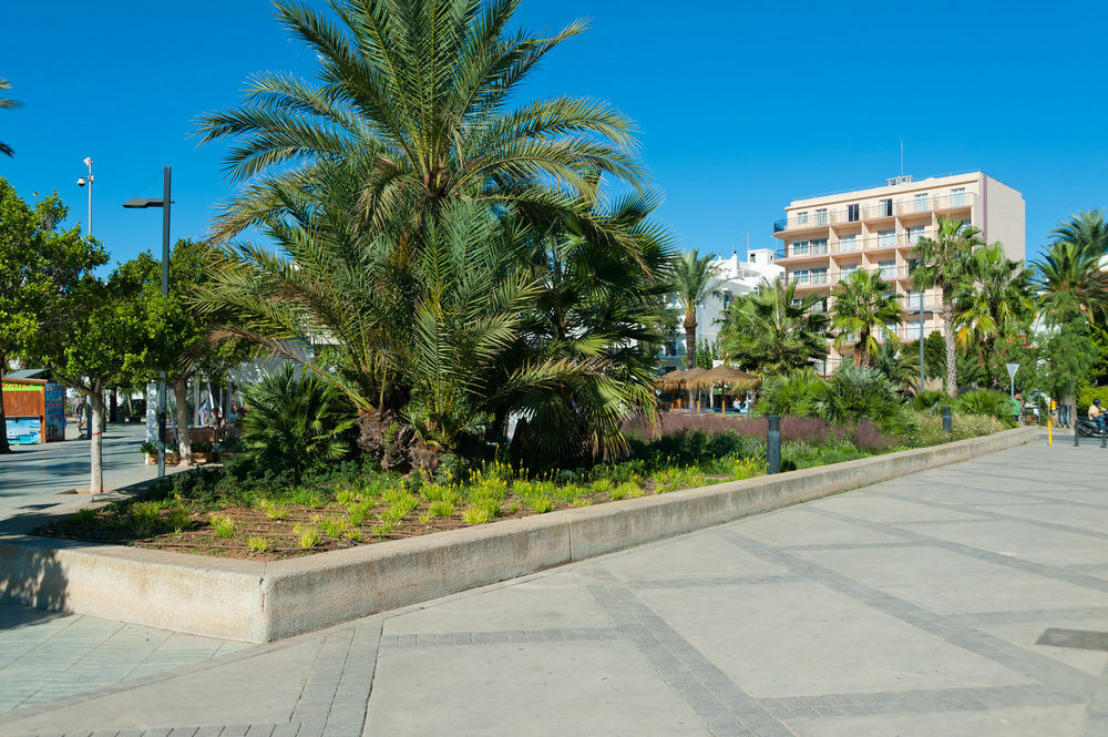 The Red Hotel By Ibiza Feeling - Adults Only San Antonio  Exterior photo